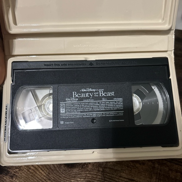 The Beauty and the Beast VHS tape original classic - Picture 6 of 6